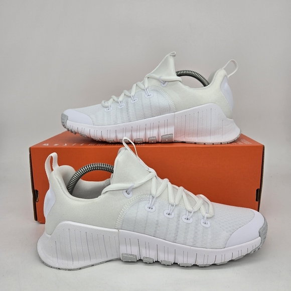 New Nike Free Metcon 6 Platinum Tint Women's Workout Shoes Size 9 - Picture 6 of 8